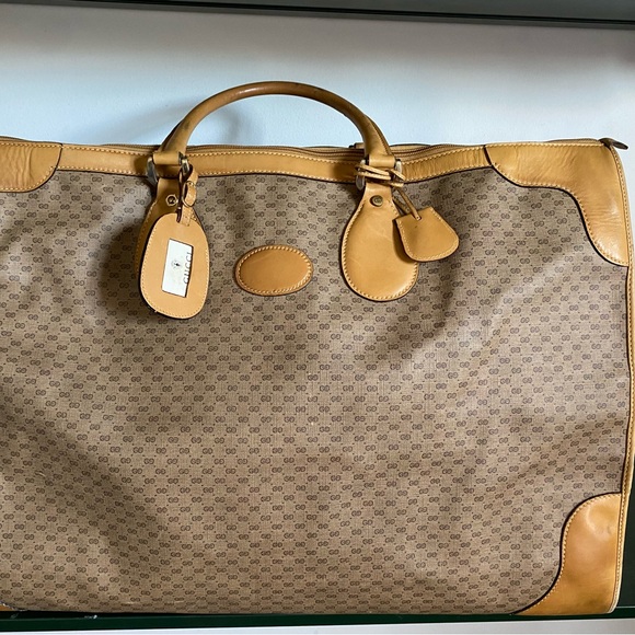 Authentic Vintage Gucci Boston Bag - Picture 1 of 7